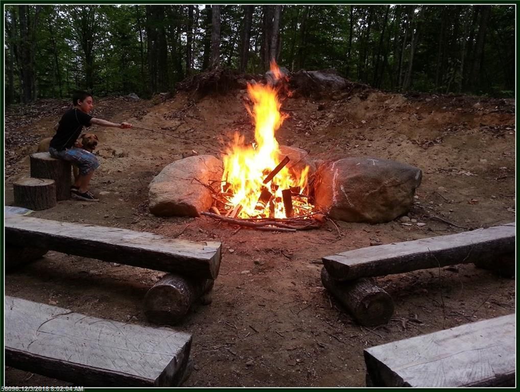 859 Maine St, Stoneham, ME 04231